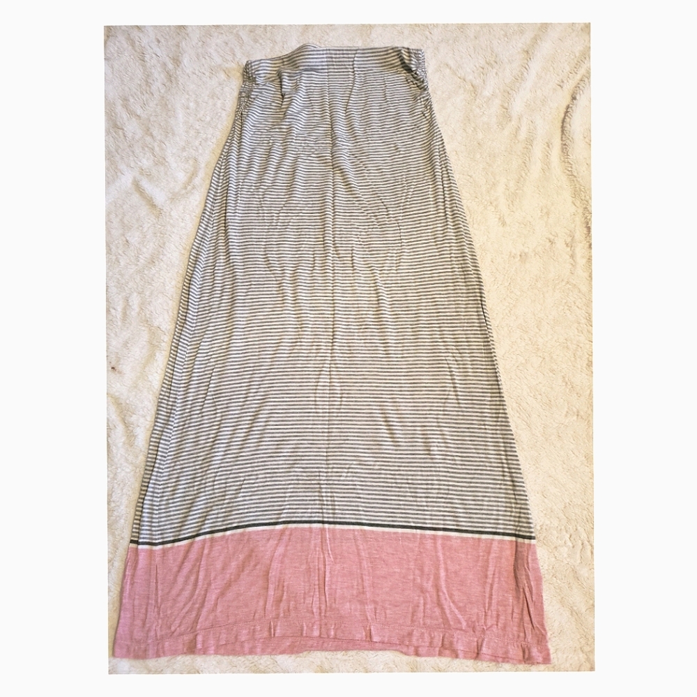 Striped Maxi skirt